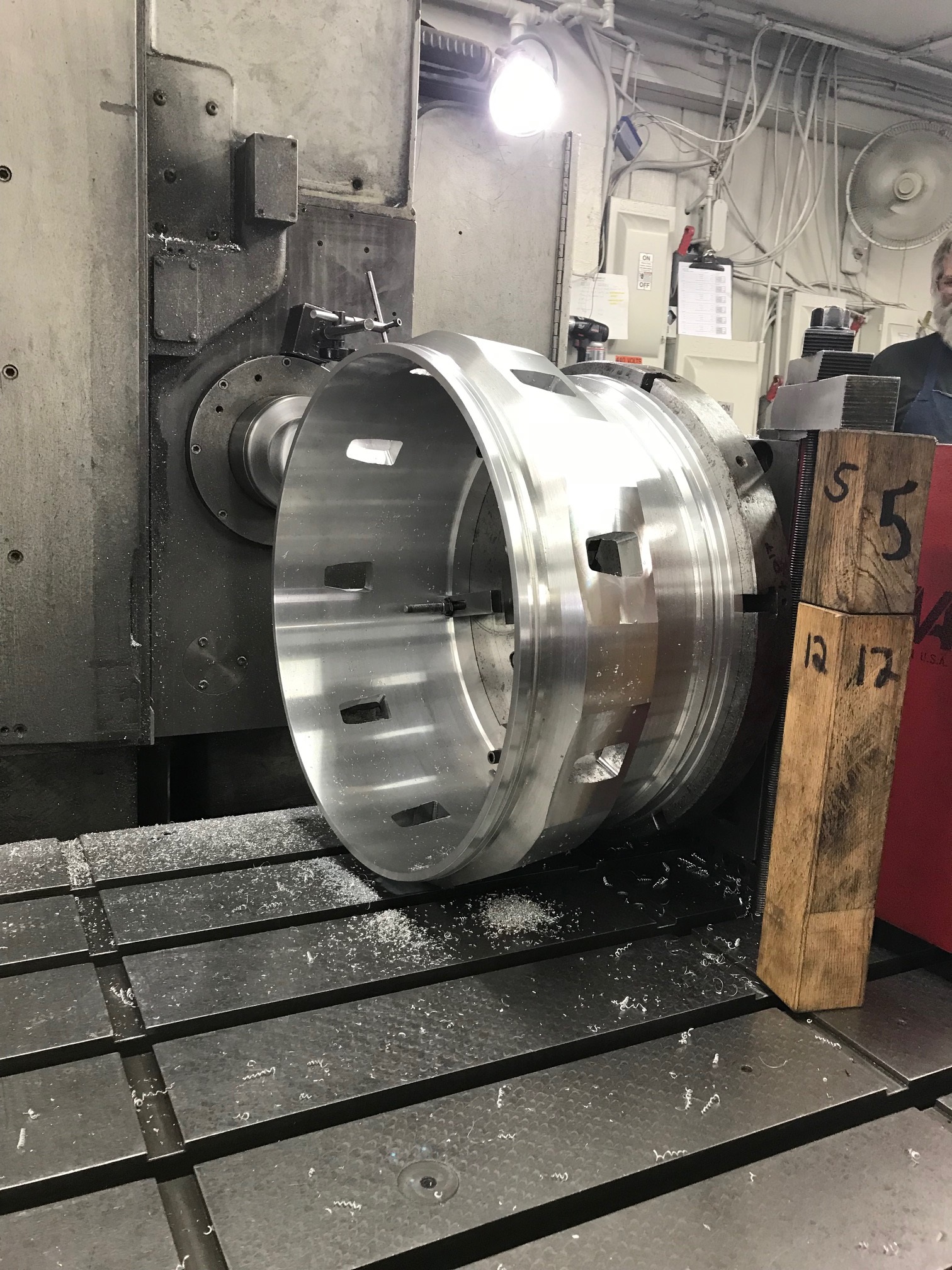Horizontal CNC milling machine
